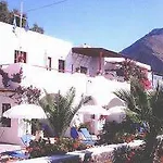 Ostria Beach شقة فندقية بيريسا