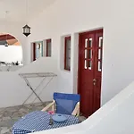 Ostria Beach شقة فندقية بيريسا