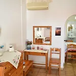 Ostria Beach 3* بيريسا