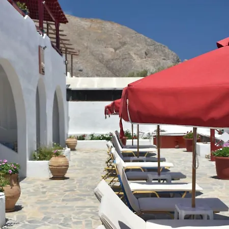 Appart hôtel Ostria Beach Períssa