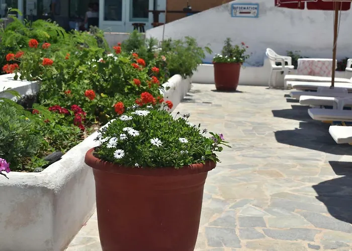 Aparthotel Ostria Beach Perissa (Santorini)